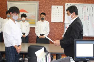 第11回全日本高校模擬国連大会 校内選考表彰式が行われました