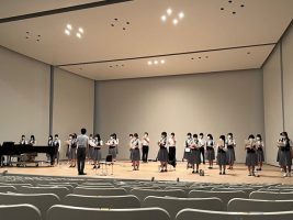 音楽部　全国高等学校総合文化祭東京大会出場　NHK杯全国学校音楽コンクール山梨県大会の様子です。