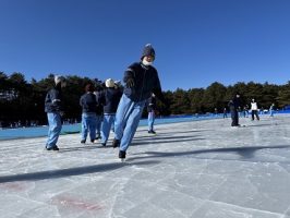 ⛸１学年冬期スケート教室（実習授業）の様子です⛸