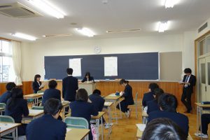 弁護士出前授業が行われました