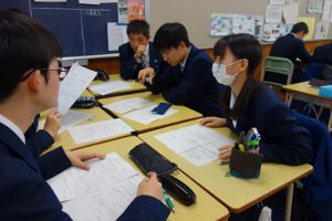 弁護士出前授業が行われました