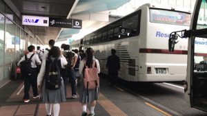 修学旅行団 羽田空港第２旅客ターミナルに到着しました