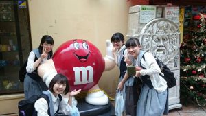 修学旅行団2日目午後の様子です