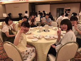 修学旅行団2日目午後の様子です