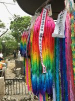 修学旅行団 献鶴の様子