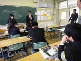 小・中・高の連携 吉田高校の教育ボランティアの様子です