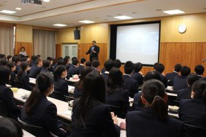平成29年度第2学年英語科「英語４技能」対策ワークショップが行われました