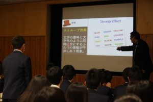 平成29年度第2学年英語科「英語４技能」対策ワークショップが行われました