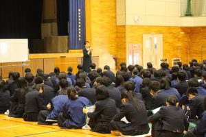 気分のいい日を言葉がつくる～ライフプランニング力育成事業～
