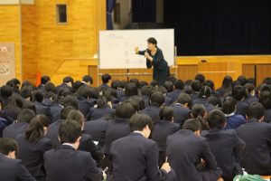 気分のいい日を言葉がつくる～ライフプランニング力育成事業～