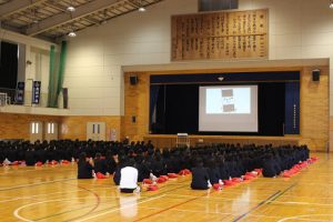第1学年スマホ・ケータイ安全教室が行われました