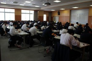 平成30年度理数科ＧＷ登校学習会が始まりました