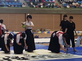 祝 優秀賞　第8回山梨県高等学校書道パフォーマンス大会（書道部）
