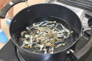 吉田のうどん作りに挑戦しました