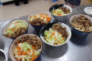 吉田のうどん作りに挑戦しました