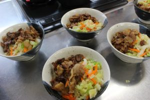 吉田のうどん作りに挑戦しました