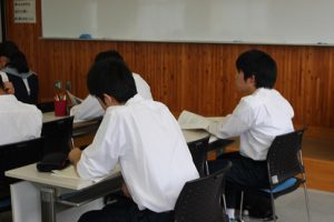 平成30年度夏期登校学習会（2年生）の様子です