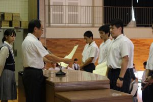 8月23日(木)夏季休業明け 納め式の様子です