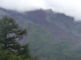 富士登山強歩大会昨年度の様子です