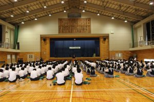 熱く夢を叫べ！できっこないをやらなくちゃ！講演会が行われました
