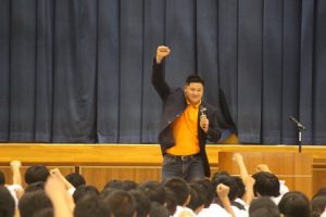 熱く夢を叫べ！できっこないをやらなくちゃ！講演会が行われました