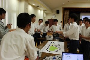 平成30年度山梨大学ものづくり出張授業(メカパイロット出前授業)が行われました