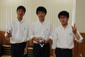 平成30年度山梨大学ものづくり出張授業(メカパイロット出前授業)が行われました