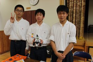 平成30年度山梨大学ものづくり出張授業(メカパイロット出前授業)が行われました