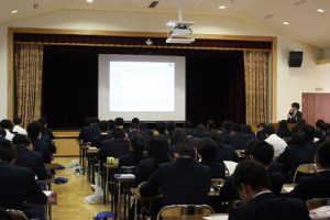 第３学年出願ガイダンスが行われました