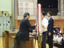 平成30年度前期末納め式が行われました