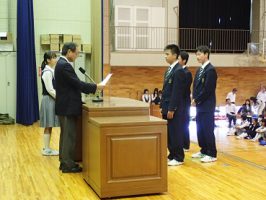 平成30年度後期･平成31年度前期生徒会役員認証式が行われました
