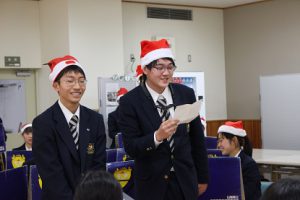 ランチタイムの楽しいひととき～吹奏楽部クリスマスコンサート～