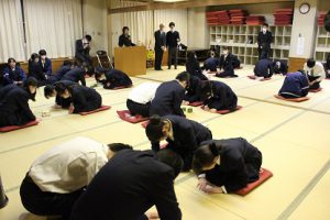 平成30年度第56回校内百人一首大会が行われました