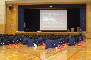1学年総合的な学習の時間「富士山学」講演会が行われました