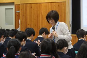インターネット取り引きの危険性～家庭科の授業から～