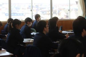 平成30年度 第12回 1学年オープンスタディー（卒業生の話）が行われました