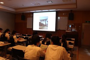 令和元年度 総合的な学習の時間  2学年「富士山学」校外学習が行われました