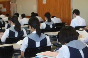 普通科1･2年生登校学習会が始まりました