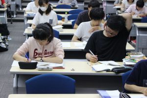 令和元年度理数科夏期宿泊学習会の様子です