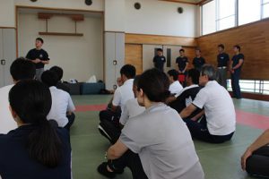 心肺蘇生法講習会（教職員対象）が行われました
