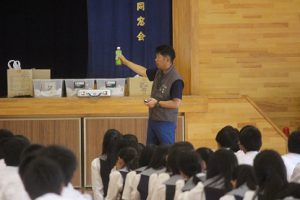 第1学年 総合的な探究の時間 「富士山学」が行われました