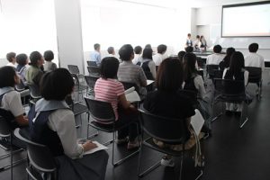 山梨県立吉田高等学校 粟井英朗環境財団助成事業 理数科 課題研究 発表会が行われました