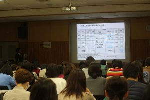 第2学年授業公開･保護者説明会が行われました