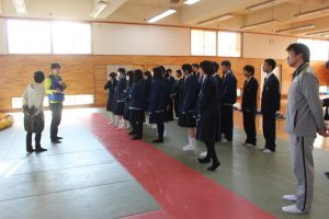 1学年総合的な探究の時間「富士山学Ⅱワークショップ」が行われました