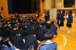 令和元年度 第２学年総合的な学習の時間「富士山学」研究発表会が行われました