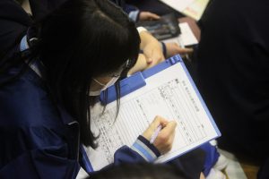 令和元年度 第２学年総合的な学習の時間「富士山学」研究発表会が行われました