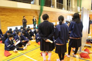 令和元年度 第２学年総合的な学習の時間「富士山学」研究発表会が行われました
