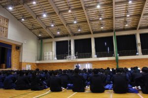 第１学年「朝時間 活用プロジェクト」の様子です