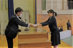 令和元年度表彰状授与式・記念品贈呈式が行われました