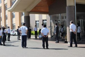 しなやかな心の育成プロジェクト・通学時マナーアップ運動が行われました